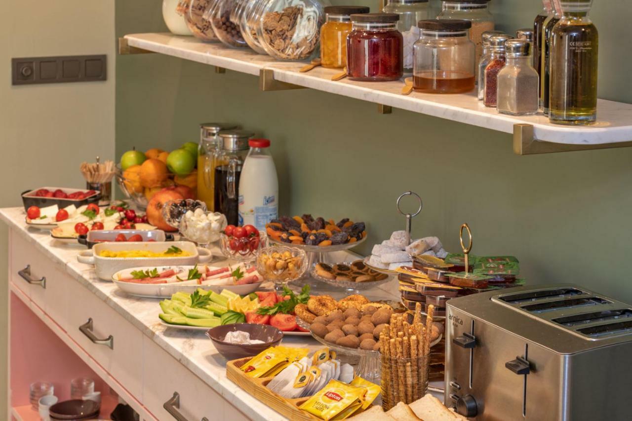 Nika Otel & Cafe Istanbul Ngoại thất bức ảnh